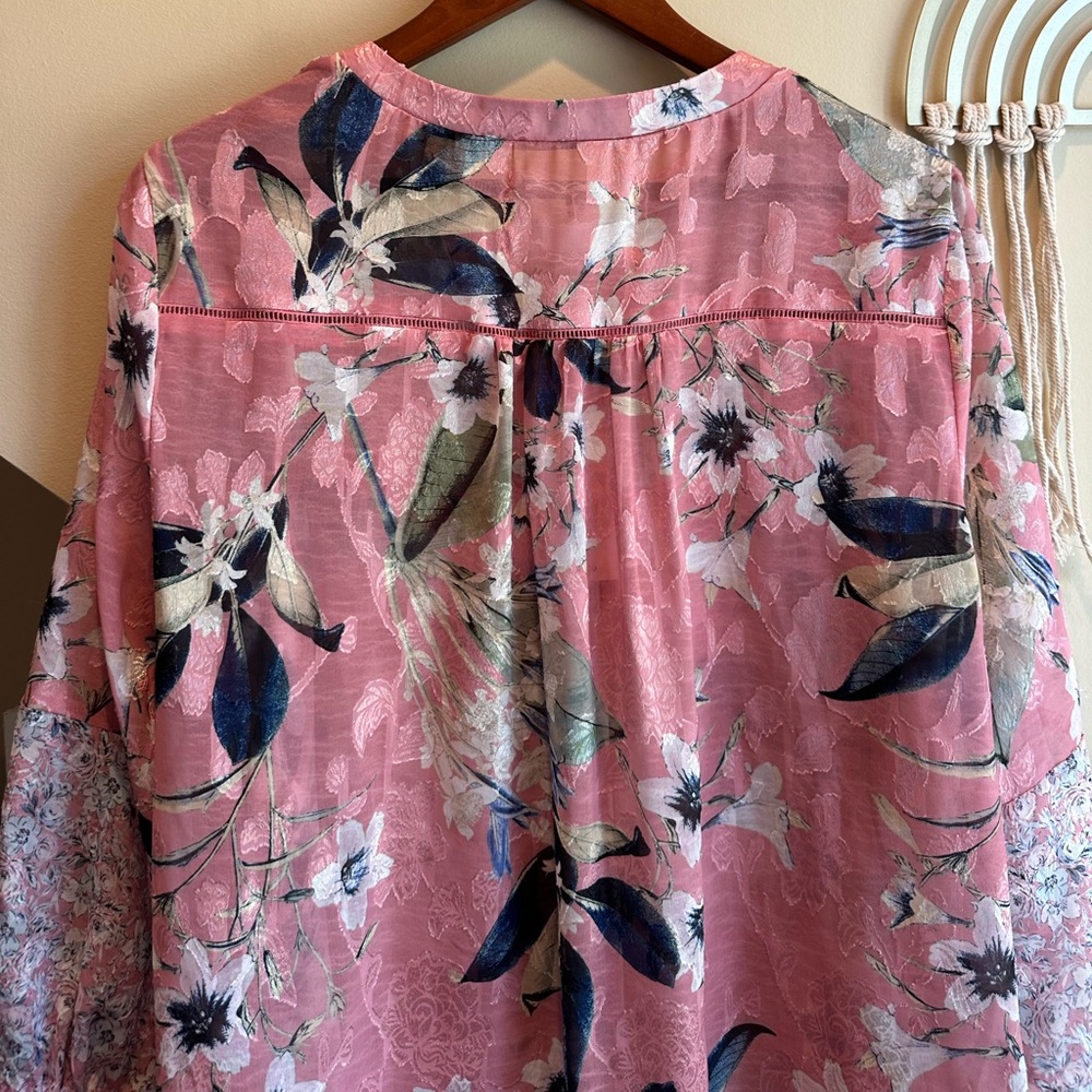 Cupio Blouse NWT - Picture 8 of 10